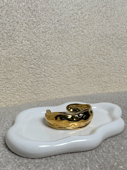Dibé Bangle