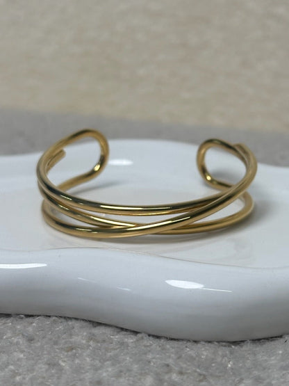 Aya Bangle